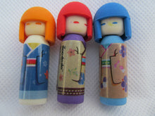Load image into Gallery viewer, SET 5 NOVELTY PUZZLE KOKESHI DOLLS &amp; CHINESE CATS JAPANESE STYLE RUBBERS ERASERS
