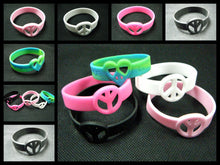 Load image into Gallery viewer, HIPPY SILICONE UNISEX WRIST FRIENDSHIP PEACE LOVE LOGO BAND BRACELET 5 COLOURS
