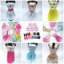 Load image into Gallery viewer, 30x DOLL&#39;S SIZE ITEMS: 10x SHORT DRESSES 10x SHOES, BOOTS 10x HANGERS UK SELLER
