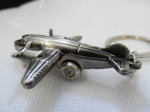 SILVER COLOUR SOLID METAL AEROPLANE MOVING PROPELLOR KEYRING CHARM UK SELLER