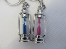 Load image into Gallery viewer, LOVERS COUPLES SANDS OF TIME LANTERNS METAL KEYRING GIFT IDEA CHARM UK SELLER
