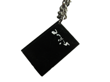 Load image into Gallery viewer, UNISEX DEATH NOTE ANIME MANGA JAPANESE NECKLACE PENDANT 11&quot; CHAIN UK SELLER
