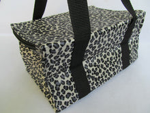 Load image into Gallery viewer, LEOPARD ANIMAL PRINT INSULATED COOL WARM REUSABLE LUNCH BAG WATERPROOF UKSELLER

