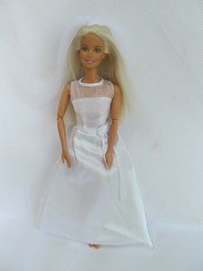 12" SINDY DOLL'S GORGEOUS SIMPLE TRADITIONAL WHITE 2 PIECE WEDDING DRESS & VEIL