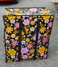 Load image into Gallery viewer, ECO RECYCLED LARGE JUMBO FLOWERS FLORAL SHOPPING LAUNDRY TRAVEL BAG 64x54x27cm
