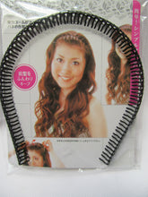 Load image into Gallery viewer, BUNDLE OF 21 GIRLS HAIR ACCESSORIES PONYTAIL BANDS SLIDES, CLIPS &amp; HEAD BANDS UK
