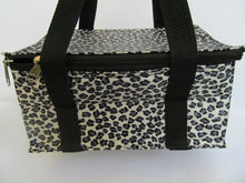 Load image into Gallery viewer, LEOPARD ANIMAL PRINT INSULATED COOL WARM REUSABLE LUNCH BAG WATERPROOF UKSELLER
