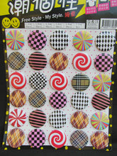 Load image into Gallery viewer, PACK OF 30 FASHION SWIRLS PSYCHEDELIC BADGES 40mm GIFT PARTY BAG RESALE UKSELLER
