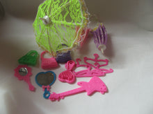 Load image into Gallery viewer, 15x DOLLS SIZED HANGERS, SHOES &amp; ACCESSORIES: UMBRELLA MIRROR GUITAR COMB UKSELL
