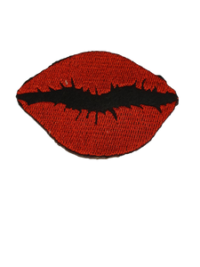 RED LADIES SEXY KISSING LIPS FABRIC IRON ON OR SEW ON PATCH FOR CLOTHES UKSELLER