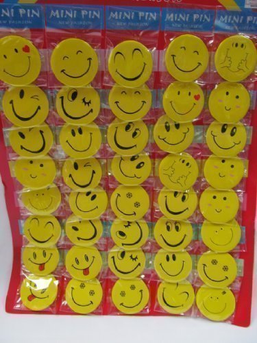 Fat-catz-copy-catz Pack of 30 large Party, gift, loot bag toys yellow smiley happy face retro 4.5cm diameter badges