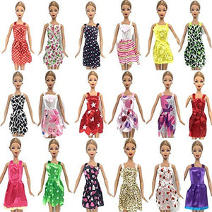 Fat-catz-copy-catz 15 Items Doll Dresses Clothes & Shoes Bundle: 5 dresses, 5 shoes & 5 Hangers Made for 11" Size Dolls