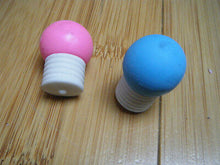 Load image into Gallery viewer, CUTE COLLECTABLE IWAKO JAPANESE KOREAN NOVELTY 2 x LIGHT BULBS ERASERS BLUE PINK
