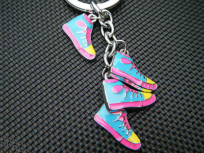 4 PIECE METAL CUTE HIGH TOPS BOOTS TRAINERS KEYRING COLLECTABLE HANDBAG CHARM
