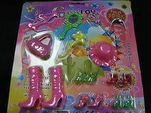 Load image into Gallery viewer, 12x DOLLS SIZED CLOTHING ACCESSORIES HANDBAG SHOES BOOTS HAT CROWN MIRROR UKSELL
