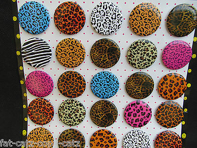 30x LARGE FASHION ANIMAL LEOPARD ZEBRA PRINT BADGES 40mm PARTY LOOT BAG UKSELLER