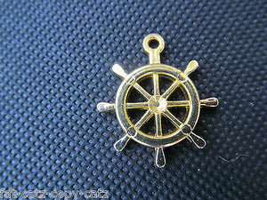 25x Ship Steering Wheel Helm Nautical Jewellery Craft Charms Gold Silver UK Sell