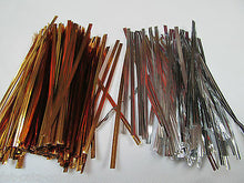 Load image into Gallery viewer, 100 x 10cm QUALITY METALLIC SILVER GOLD TWIST TIES FOR CELLO BAGS CRAFT UKSELLER
